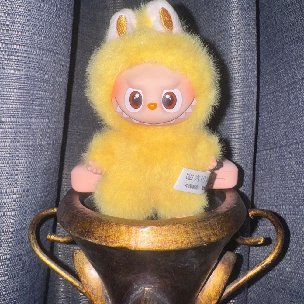 Labubu Pin for Love Series Vinyl Plush Pendant “P” The Monsters Popmart